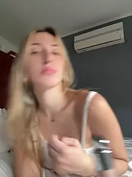 Sashailardi online show from February 2026 08:04:01 PM