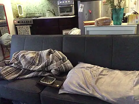 littyleesh1 online show from March 2026 12:54:01 PM