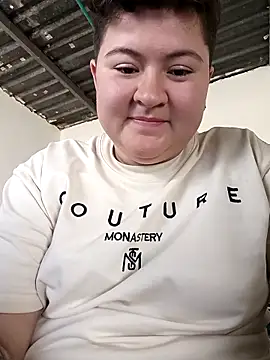 Noha Whiitee online show from October 2025 07:34:01 PM