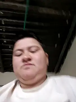 Noha Whiitee online show from November 2025 09:46:02 PM