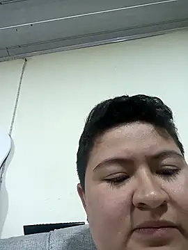 Noha Whiitee online show from November 2025 01:44:01 AM