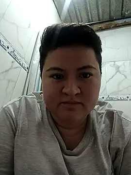 Noha Whiitee online show from November 2025 03:34:01 AM