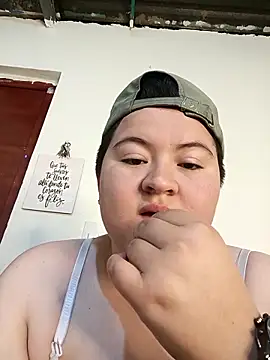 Noha Whiitee online show from November 2025 02:47:02 AM