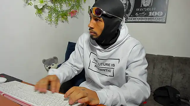 Snapshot of carl_jhonson821 chatting on November 2025 07:41:01 AM carl jhonson821 online show from November 2025 07:41:01 AM