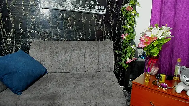 Snapshot of carl_jhonson821 chatting on November 2025 01:55:01 PM carl jhonson821 online show from November 2025 01:55:01 PM