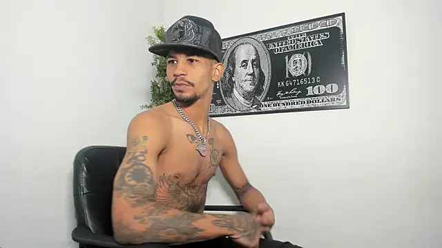 Snapshot of carl_jhonson821 chatting on November 2025 07:10:01 AM carl jhonson821 online show from November 2025 07:10:01 AM