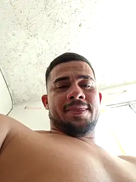 Snapshot of yeffito1 chatting on September 2025 04:08:02 PM yeffito1 online show from September 2025 04:08:02 PM