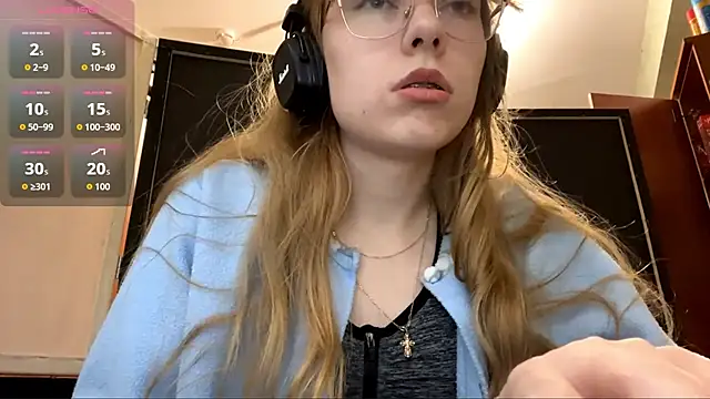 LouieRutt online show from September 2025 04:50:01 PM