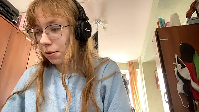 LouieRutt online show from September 2025 09:52:01 AM