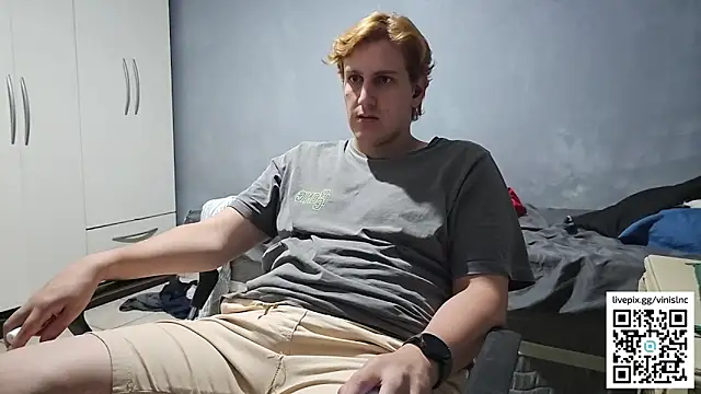 Snapshot of vinialnc chatting on September 2025 03:49:01 AM vinialnc online show from September 2025 03:49:01 AM