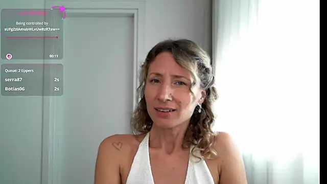 Snapshot of Paevoa chatting on February 2026 10:14:02 AM Paevoa online show from February 2026 10:14:02 AM