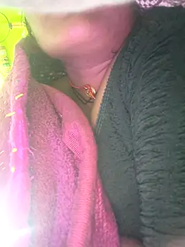 Snapshot of Sexi_shivani chatting on November 2025 04:51:01 PM Sexi shivani online show from November 2025 04:51:01 PM