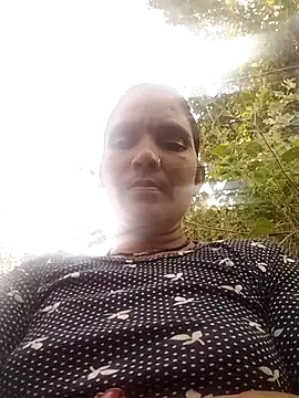 Snapshot of Monika_cut chatting on October 2025 04:13:01 AM Monika cut online show from October 2025 04:13:01 AM