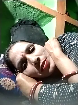 Snapshot of Monika_cut chatting on October 2025 03:47:02 PM Monika cut online show from October 2025 03:47:02 PM