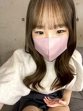 Snapshot of maika_3 chatting on October 2025 04:11:01 AM maika 3 online show from October 2025 04:11:01 AM