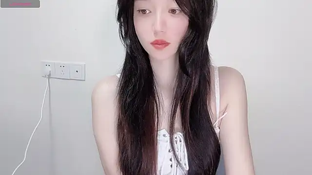 Snapshot of Queen_ww chatting on September 2025 06:13:01 AM Queen ww online show from September 2025 06:13:01 AM