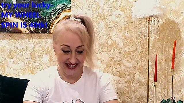  Sara  Smith  online show from November 2025 06:35:01 AM