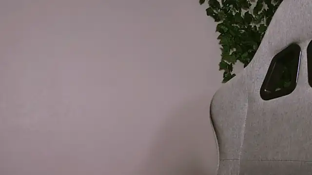 Yoka paradoXXX online show from December 2025 05:13:01 AM