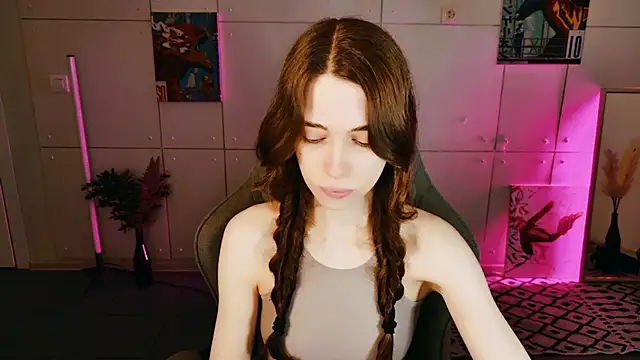 Yoka paradoXXX online show from April 2026 09:09:01 AM