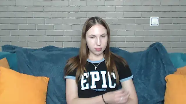 MellinGiG online show from October 2025 04:51:02 PM