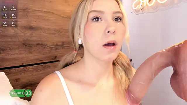 alyamonroe online show from October 2025 10:47:02 AM