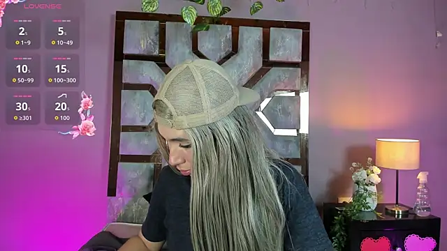 Snapshot of Electra_Gosselin chatting on May 2026 12:39:01 AM Electra Gosselin online show from May 2026 12:39:01 AM