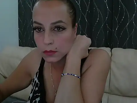 Snapshot of ShawtLana chatting on September 2025 09:29:02 PM ShawtLana online show from September 2025 09:29:02 PM