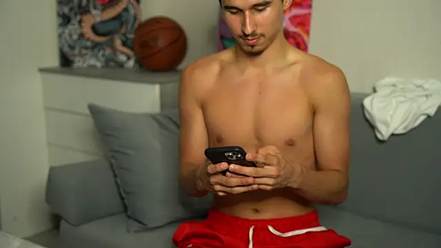 Snapshot of DanyX_ chatting on September 2025 07:03:01 PM DanyX online show from September 2025 07:03:01 PM