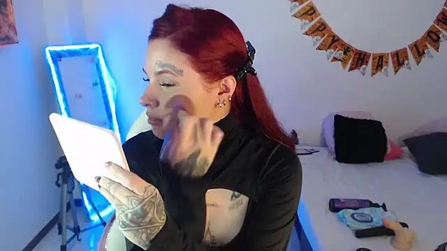 Snapshot of Maddy_Vicius19 chatting on October 2025 10:14:02 PM Maddy Vicius19 online show from October 2025 10:14:02 PM