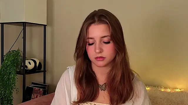 Snapshot of LoveSeekins chatting on December 2025 07:53:02 PM LoveSeekins online show from December 2025 07:53:02 PM