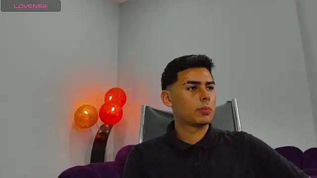 Matthewlodge online show from November 2025 04:20:01 PM