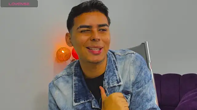 Matthewlodge online show from November 2025 01:25:02 PM