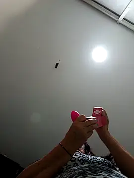 Snapshot of marfil_milf chatting on November 2025 03:02:01 PM marfil milf online show from November 2025 03:02:01 PM