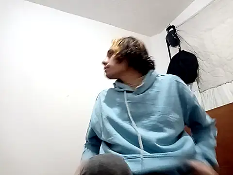 kittymutant99 online show from November 2025 10:43:02 PM