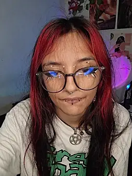 carolinerue online show from March 2026 09:37:02 PM