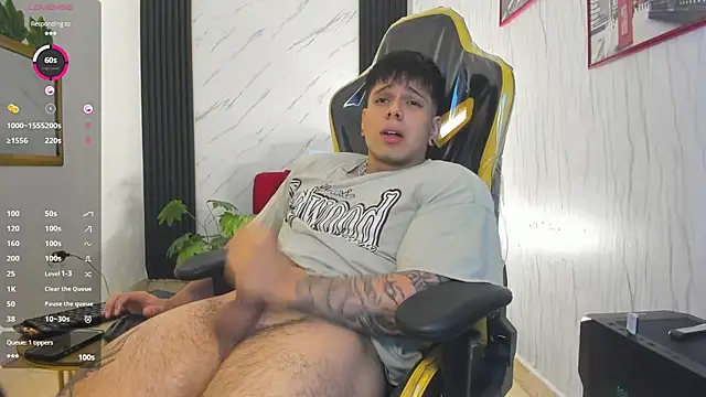 Snapshot of xKevyn chatting on November 2025 12:19:02 PM xKevyn online show from November 2025 12:19:02 PM