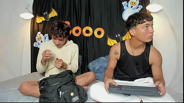 Snapshot of maicol_cum23 chatting on October 2025 04:19:02 PM maicol cum23 online show from October 2025 04:19:02 PM