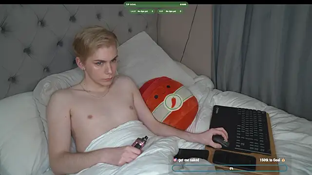 scottishtwink01 online show from March 2026 09:30:01 PM