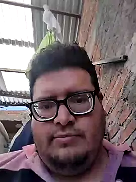 Santiagoqro85 online show from October 2025 08:37:02 PM