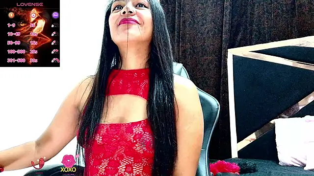 Snapshot of luna_brown7 chatting on September 2025 04:12:01 AM luna brown7 online show from September 2025 04:12:01 AM