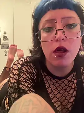 Snapshot of kinkydolly666 chatting on September 2025 07:52:02 AM kinkydolly666 online show from September 2025 07:52:02 AM
