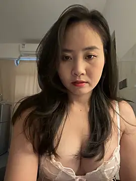 Snapshot of wly2028 chatting on September 2025 06:02:02 AM wly2028 online show from September 2025 06:02:02 AM