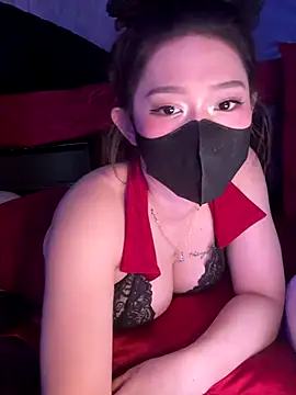 vy nguyen99 online show from October 2025 06:14:02 AM