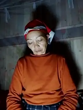 Snapshot of -Xuka-200 chatting on November 2025 12:48:02 PM -Xuka-200 online show from November 2025 12:48:02 PM