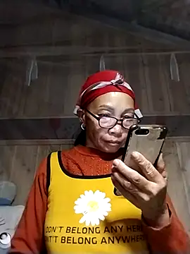 Snapshot of -Xuka-200 chatting on December 2025 12:09:01 PM -Xuka-200 online show from December 2025 12:09:01 PM