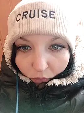 Snapshot of Breezy_88 chatting on October 2025 11:00:01 AM Breezy 88 online show from October 2025 11:00:01 AM