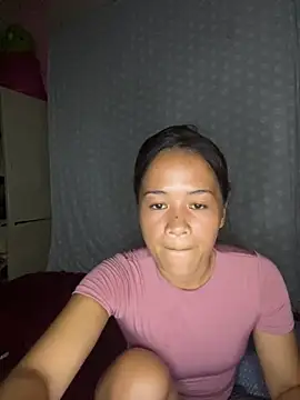 Snapshot of slimmy_ME chatting on November 2025 01:44:02 PM slimmy ME online show from November 2025 01:44:02 PM