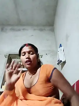 Snapshot of Cm_pooja chatting on May 2026 04:45:02 PM Cm pooja online show from May 2026 04:45:02 PM