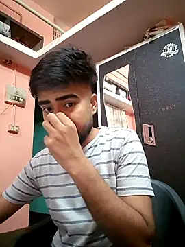 soniriyaa010101 online show from April 2026 05:43:02 PM