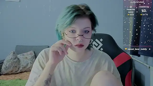 Alice Zev online show from September 2025 06:46:01 PM